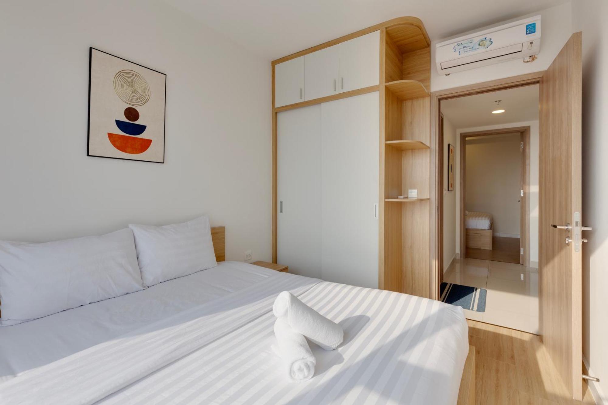 Khách sạn hẻo lánh Smile - Soho Balcony - Modern Comfortable TP. Hồ Chí Minh