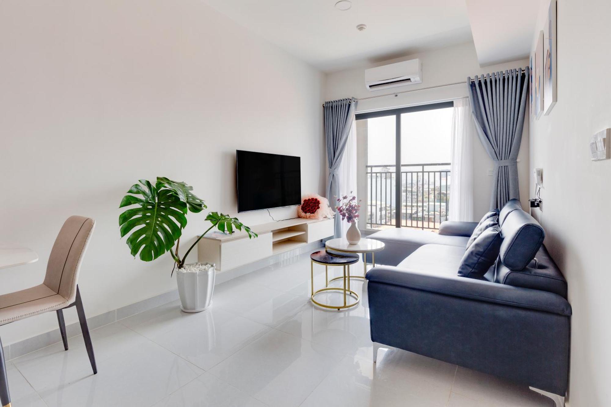 Smile - Soho Balcony - Modern Comfortable 4* TP. Hồ Chí Minh