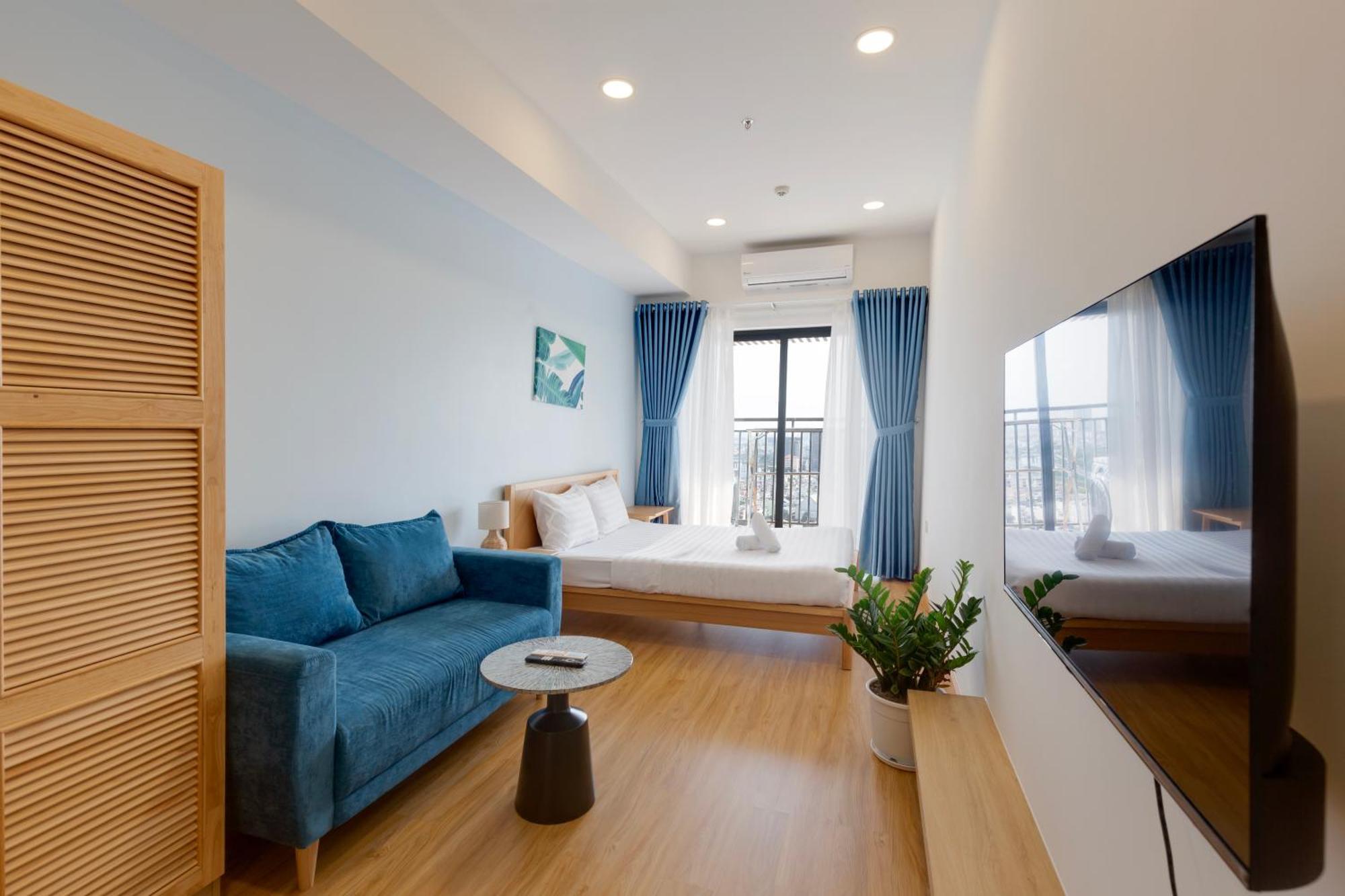 Smile - Soho Balcony - Modern Comfortable 4*