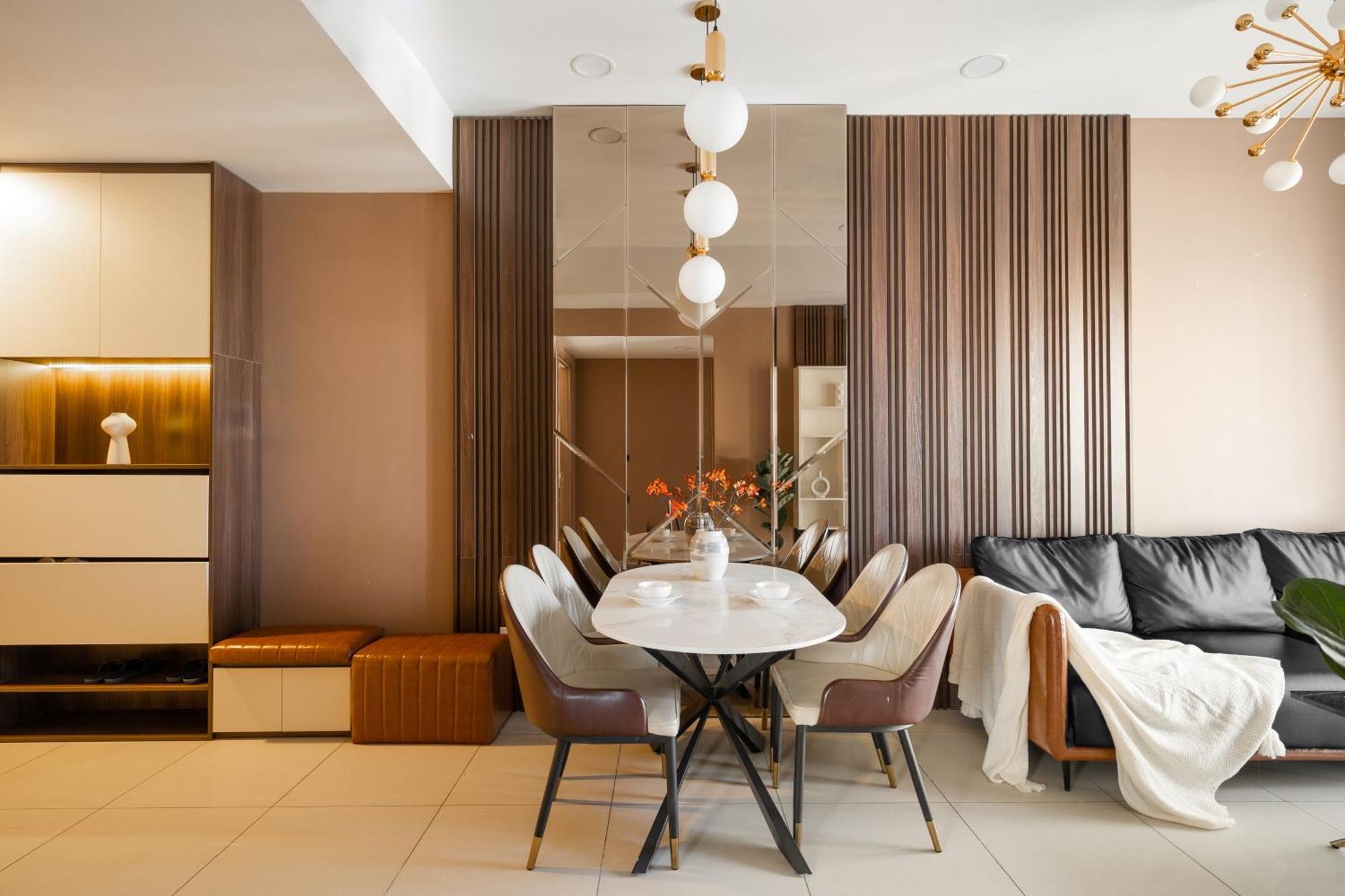 Smile - Soho Balcony - Modern Comfortable TP. Hồ Chí Minh