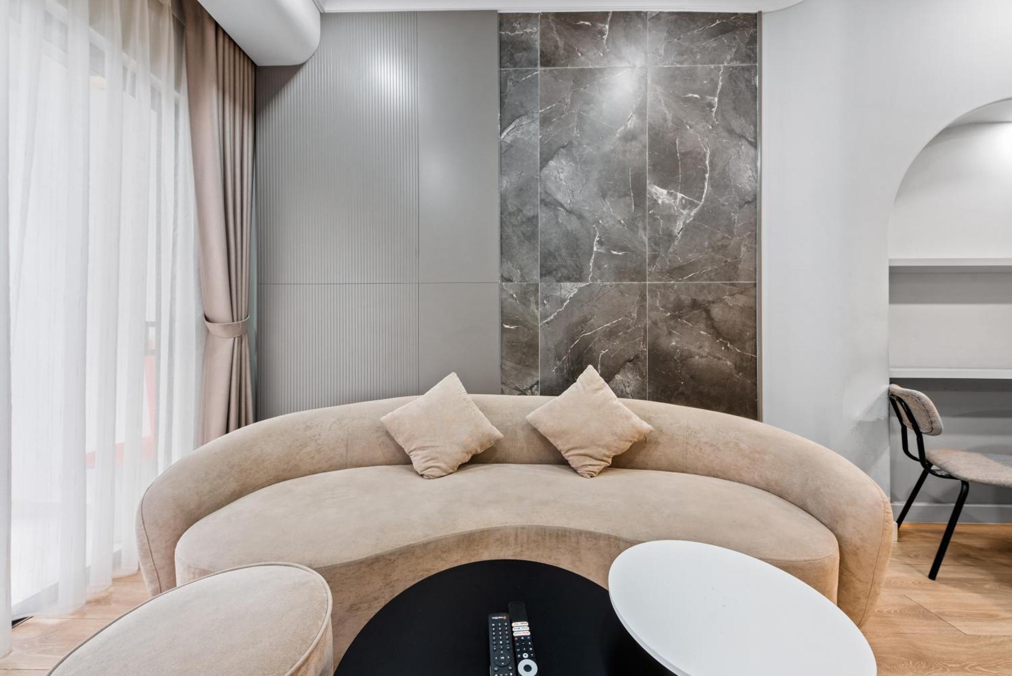 Smile - Soho Balcony - Modern Comfortable Khách sạn hẻo lánh