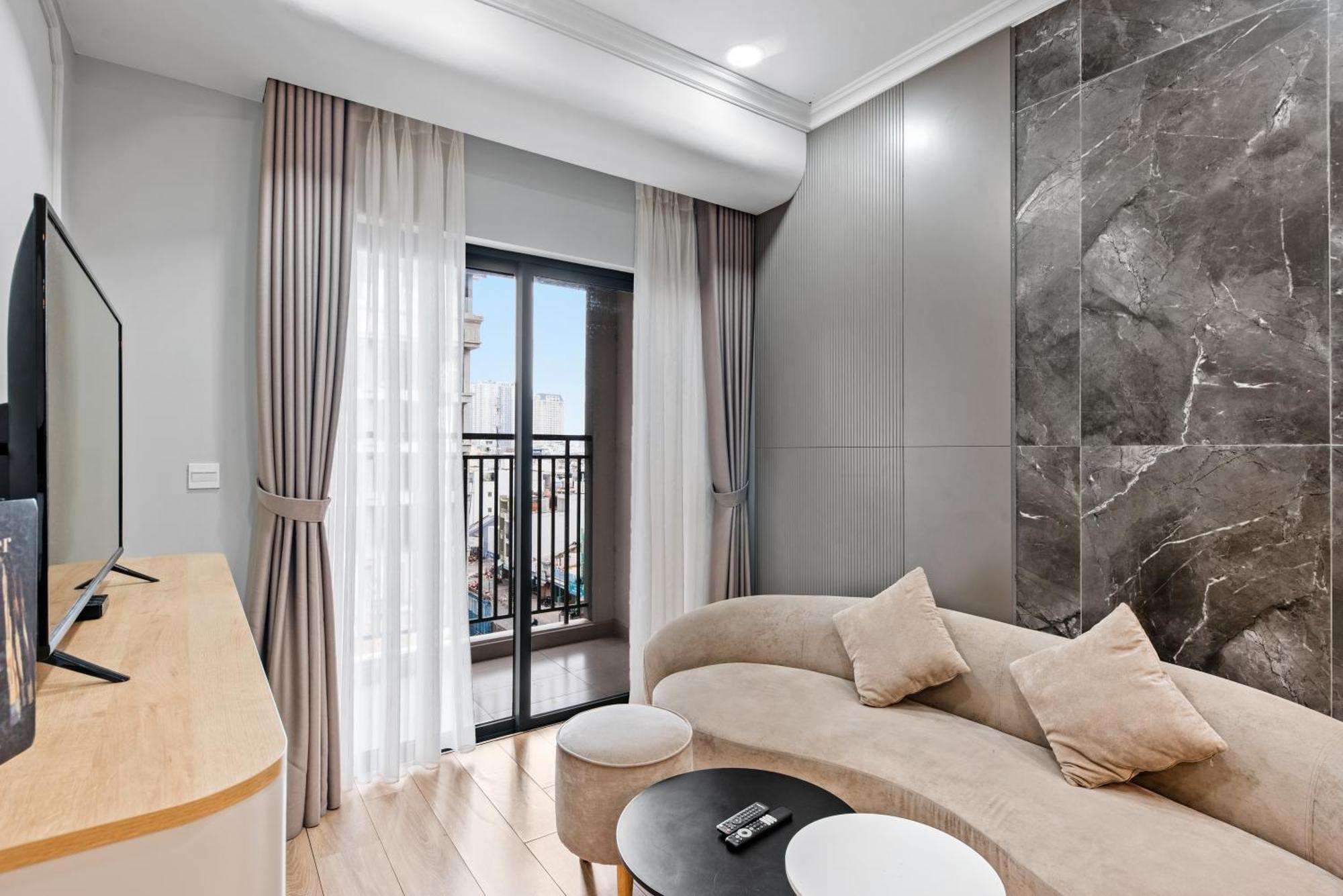 Smile - Soho Balcony - Modern Comfortable Appart hôtel